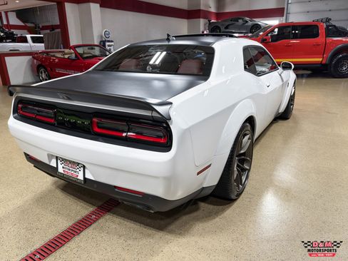 Used 2022 Dodge Challenger SRT Hellcat image 47