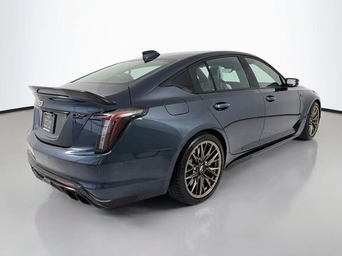 Used 2025 Cadillac CT5 V Blackwing w/ Carbon Fiber 2 Package RWD image 7