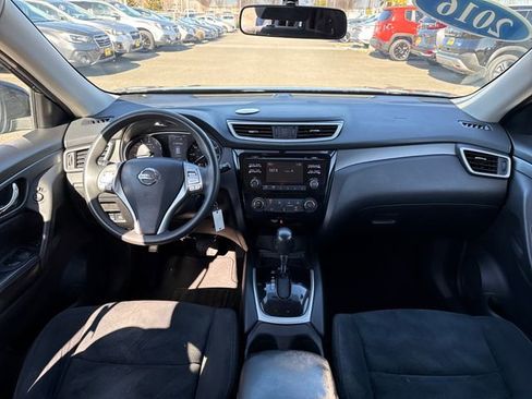 Used 2016 Nissan Rogue S w/ Appearance Package image 26