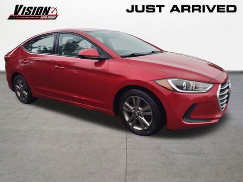 Used 2018 Hyundai Elantra SEL FWD image 7