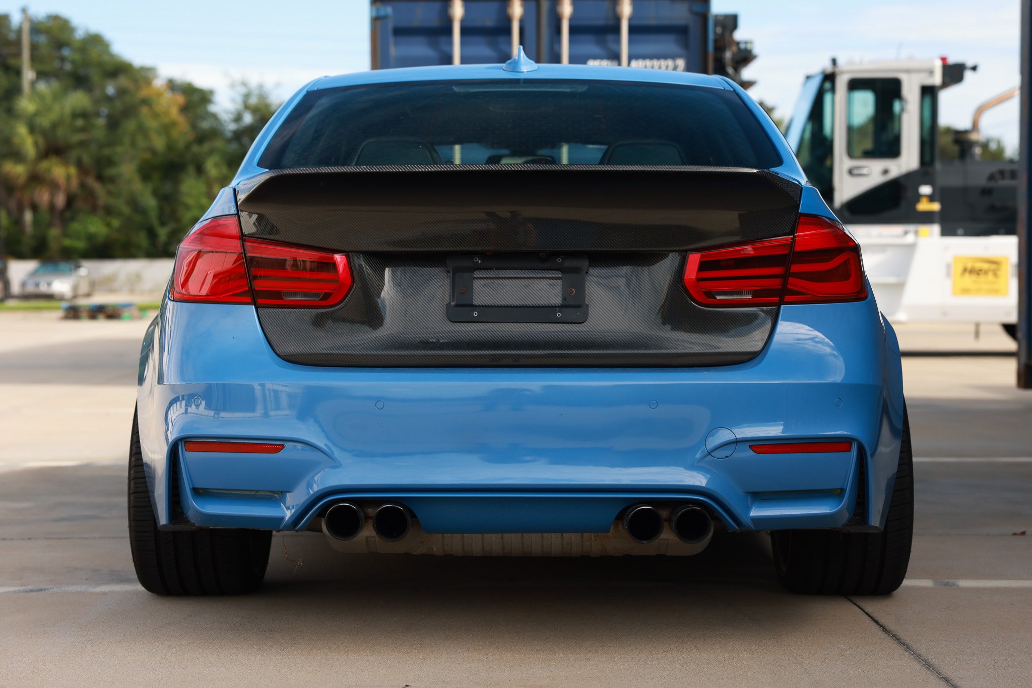 Used 2018 BMW M3 w/ Competition Package RWD image 11