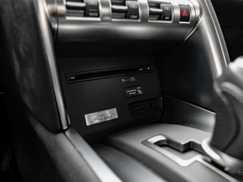 Used 2009 Nissan GT-R Premium image 66