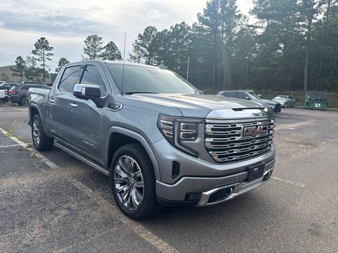 Used 2023 GMC Sierra 1500 Denali w/ Denali Reserve Package AWD/4WD image 1