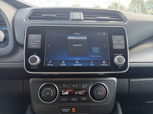 Used 2024 Nissan Leaf S FWD image 21