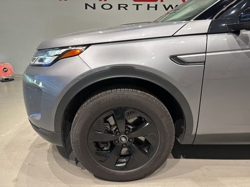 Used 2023 Land Rover Discovery Sport S image 7