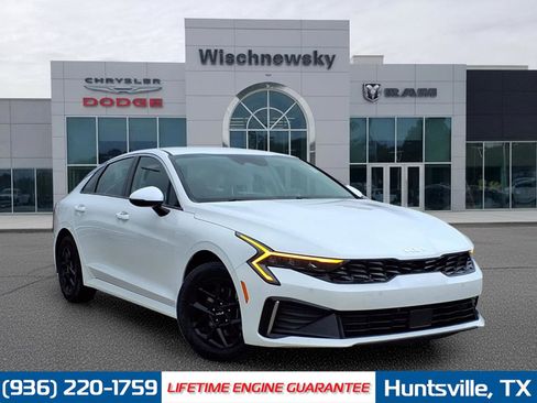 Used 2025 Kia K5 LXS image 1