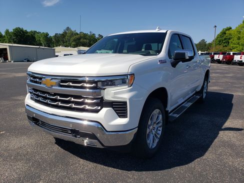 New 2026 Chevrolet Silverado 1500 LTZ AWD/4WD image 2