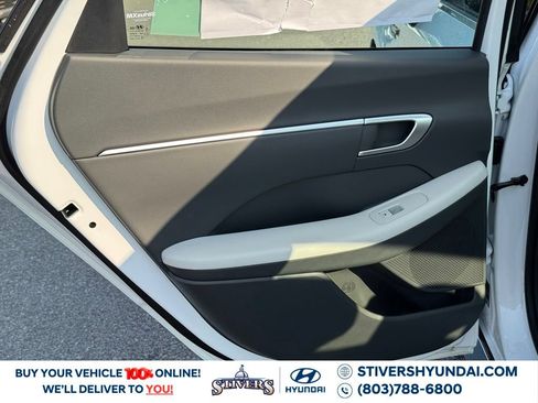 New 2026 Hyundai Sonata SEL FWD image 22