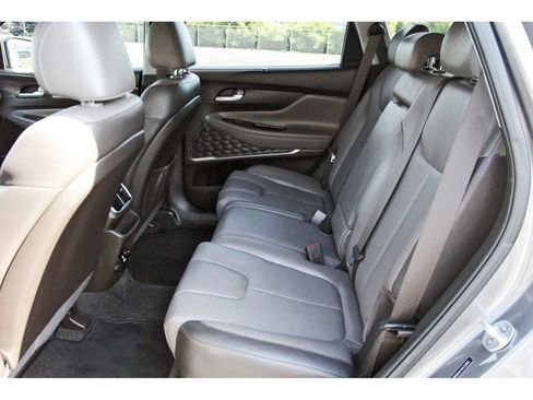 Used 2019 Hyundai Santa Fe FWD image 31