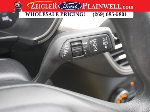 Used 2021 Ford Escape S image 25