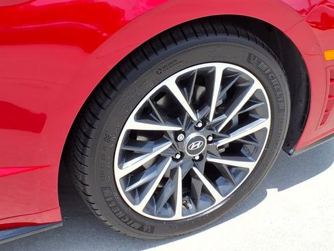 Used 2020 Hyundai Sonata Limited FWD image 21