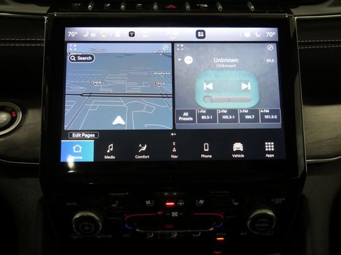 Used 2022 Jeep Grand Cherokee L Overland AWD/4WD image 22