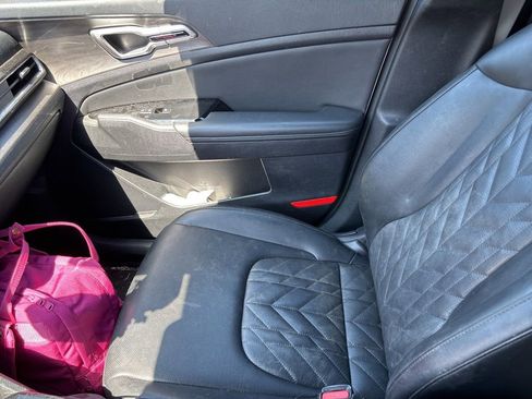 Certified 2023 Kia Sportage X-Line w/ X-Line Premium Package image 4