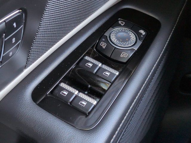 Used 2024 Lincoln Nautilus Reserve AWD/4WD image 22