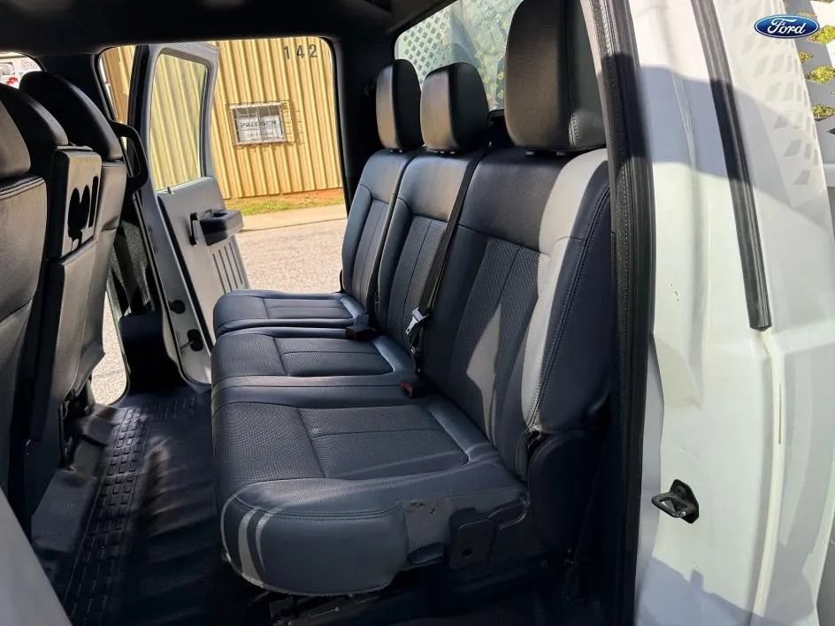 Used 2013 Ford F550 4x4 Crew Cab Super Duty w/ Payload Upgrade Pkg image 12