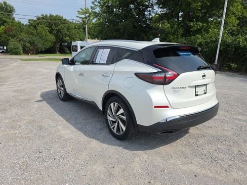 Used 2020 Nissan Murano SL w/ Moonroof Package AWD/4WD image 3