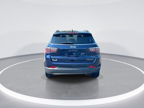 Used 2018 Jeep Compass Limited w/ Navigation Group FWD image 8