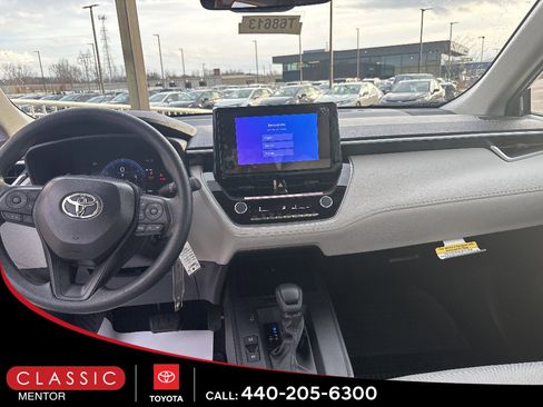 New 2026 Toyota Corolla Cross L image 11