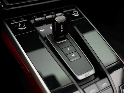 Used 2021 Porsche 911 Carrera S RWD image 56