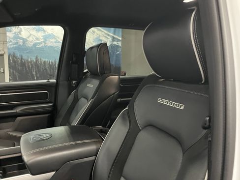 Used 2025 RAM 1500 Laramie w/ Night Edition image 20