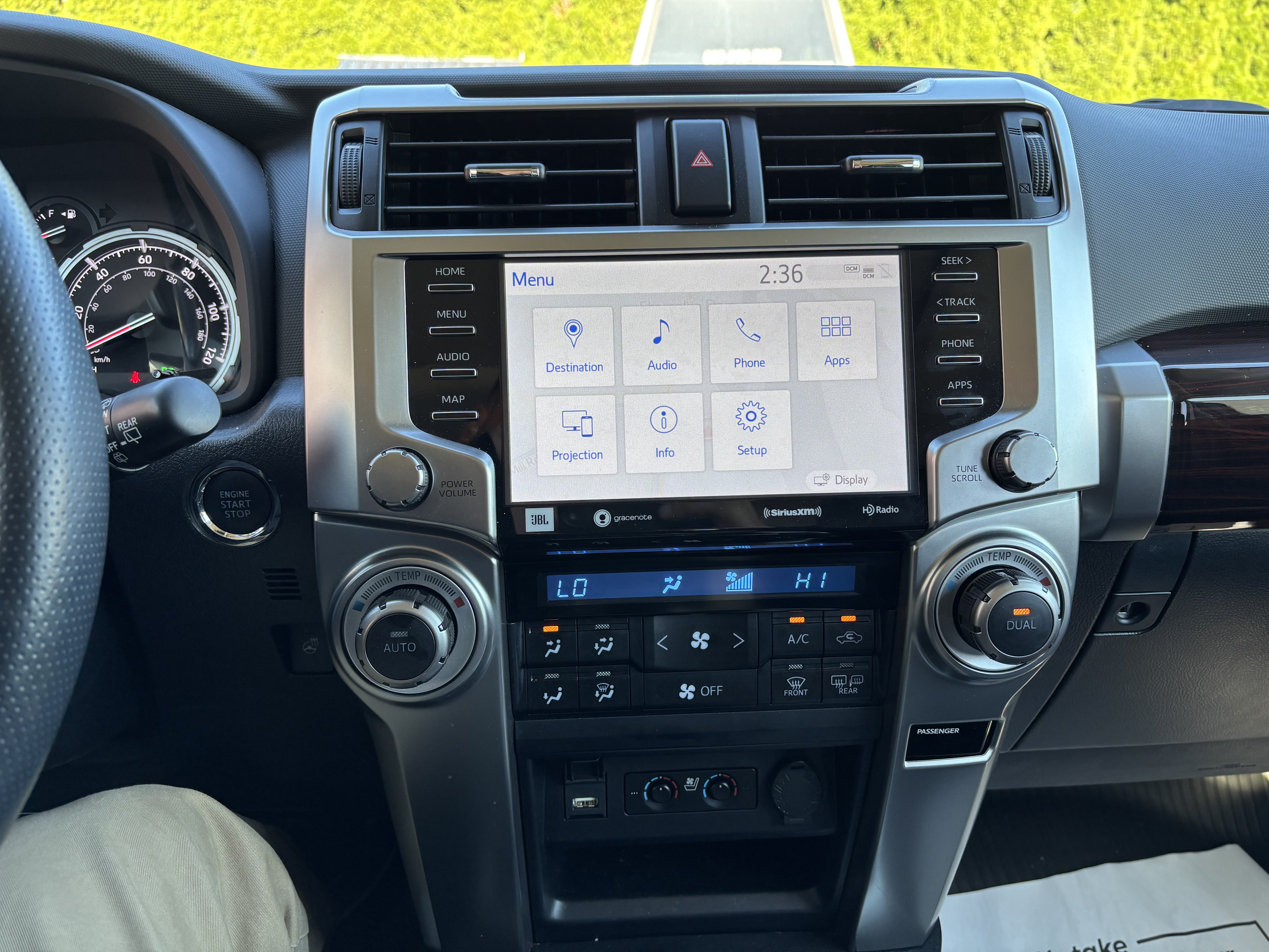 Used 2023 Toyota 4Runner Limited AWD/4WD image 25