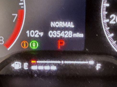 Used 2023 Honda Civic Sport image 16