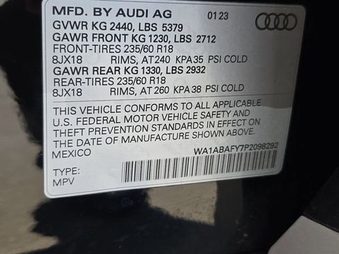 Used 2023 Audi Q5 2.0T Premium w/ Convenience Package image 39