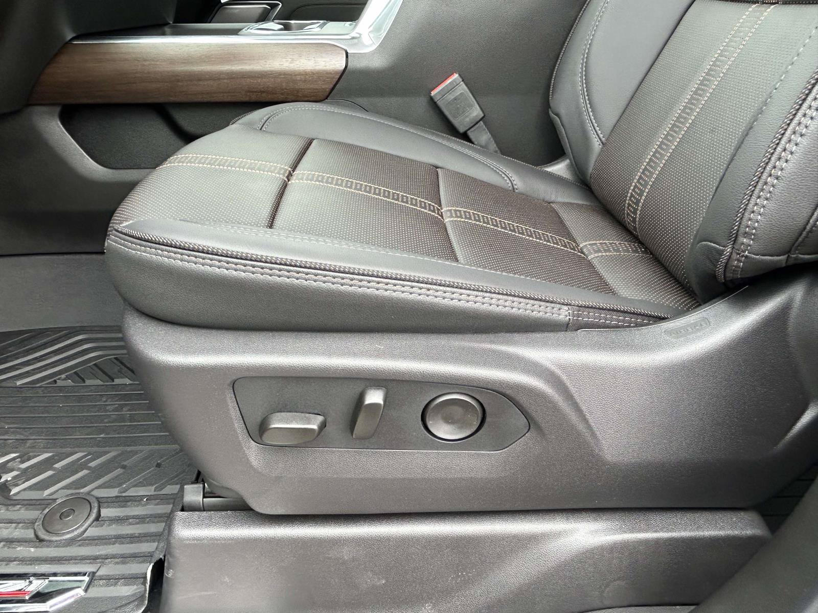 New 2026 Chevrolet Silverado 2500 High Country w/ High Country Premium Package AWD/4WD image 18