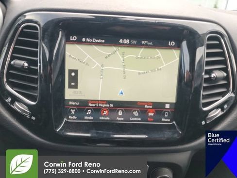 Used 2017 Jeep Compass Limited w/ Navigation Group AWD/4WD image 18