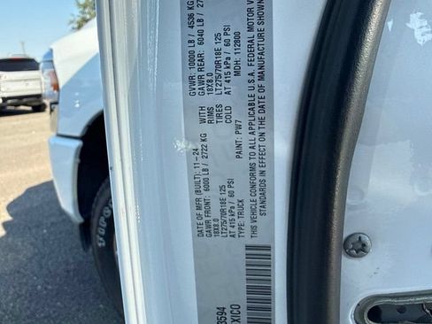 Used 2024 RAM 2500 Laramie w/ Safety Group AWD/4WD image 35