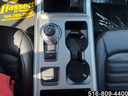 Used 2023 Ford Edge SEL w/ Convenience Package AWD/4WD image 19