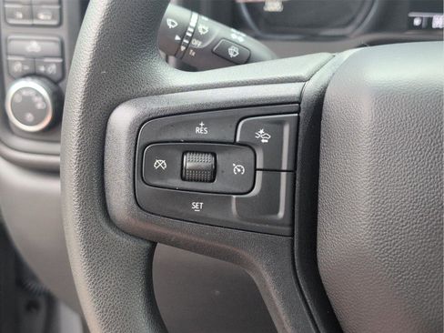 Certified 2025 Chevrolet Silverado 1500 Custom w/ LPO, Dark Essentials Package image 24