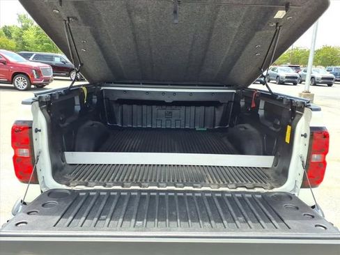 Used 2015 Chevrolet Silverado 1500 LTZ Z71 RWD image 14