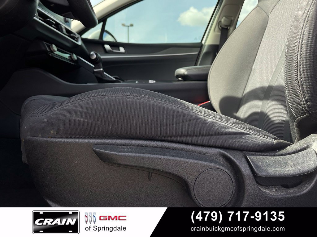 Used 2021 Kia K5 LXS FWD image 9