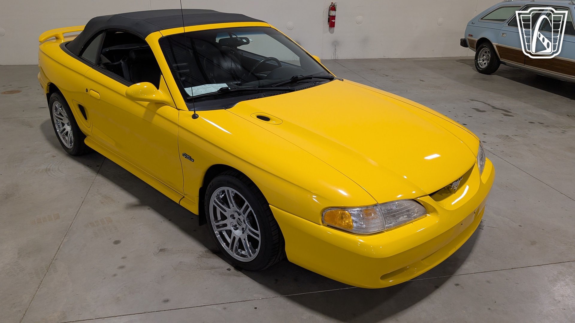 Used 1998 Ford Mustang GT RWD image 19