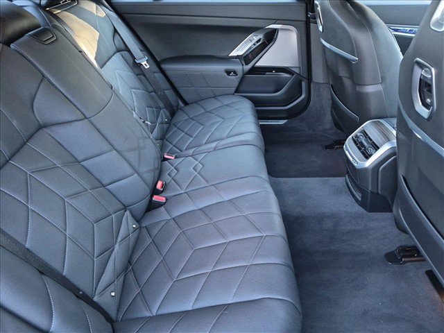Certified 2025 BMW i7 xDrive60 AWD/4WD image 22