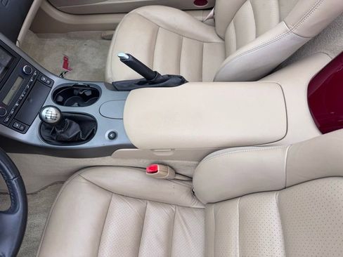Used 2007 Chevrolet Corvette Convertible w/ Preferred Equipment Group RWD image 11