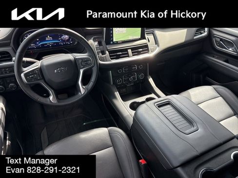 Used 2023 Chevrolet Tahoe Z71 w/ Luxury Package AWD/4WD image 20