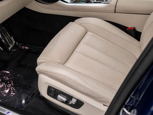 Used 2021 BMW X5 M50i image 16