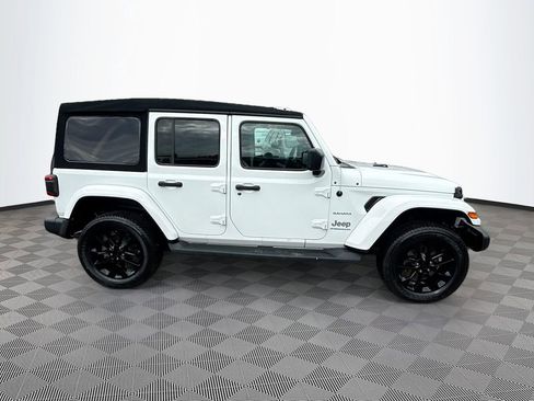 Used 2023 Jeep Wrangler Unlimited Sahara w/ Cold Weather Group image 5