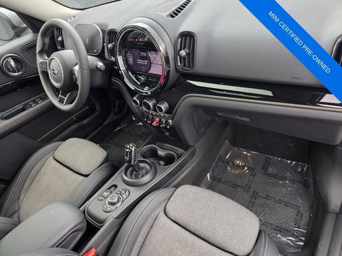 Used 2024 MINI Cooper Countryman S w/ Premium Package FWD image 31