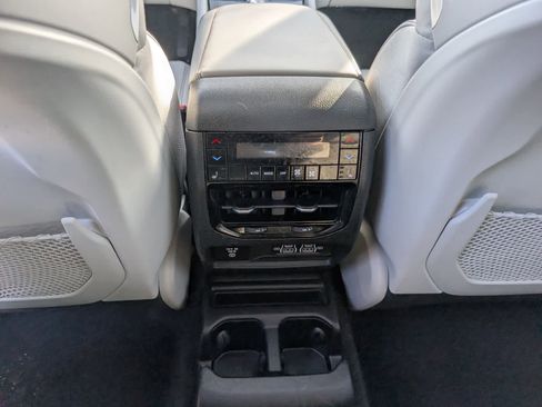 Used 2021 Jeep Grand Cherokee L Overland w/ Luxury Tech Group IV image 18