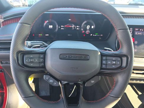 Used 2024 Dodge Charger Daytona Scat Pack w/ Plus Group image 8