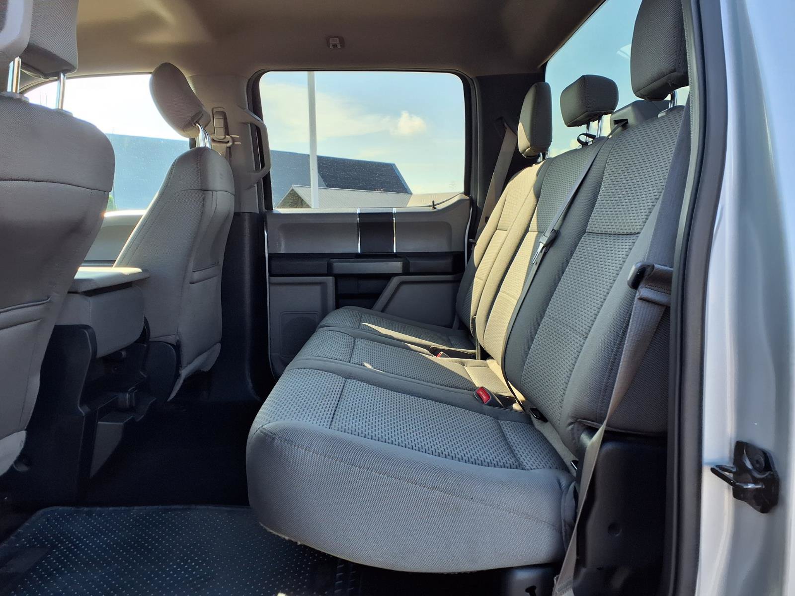 Used 2016 Ford F150 XLT RWD image 13