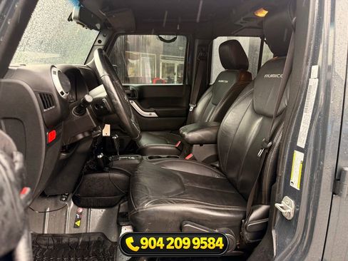 Used 2015 Jeep Wrangler Unlimited Sahara w/ Connectivity Group AWD/4WD image 17