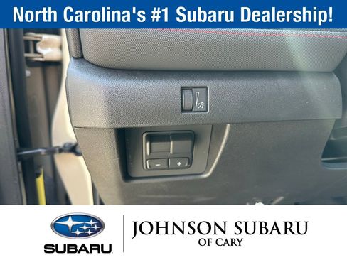 Used 2024 Chevrolet Colorado Z71 w/ Z71 Convenience Package 2 AWD/4WD image 22