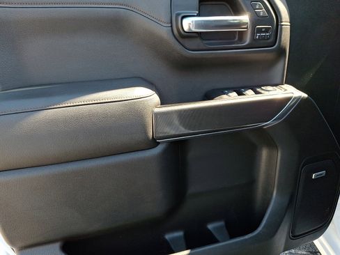 Used 2019 GMC Sierra 1500 AT4 w/ AT4 Premium Package AWD/4WD image 12