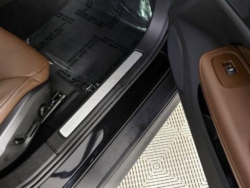 Certified 2025 Volvo V60 B5 Cross Country Plus image 26