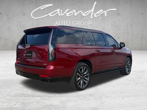 Certified 2023 Cadillac Escalade ESV Sport w/ Touring Package AWD/4WD image 16