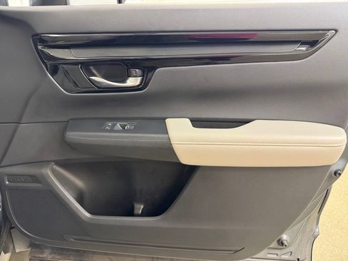 Used 2024 Honda CR-V EX-L image 32